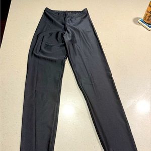 American Apparel Black Women’s Leggings • Size M • Fits like S • MAKE AN OFFER
